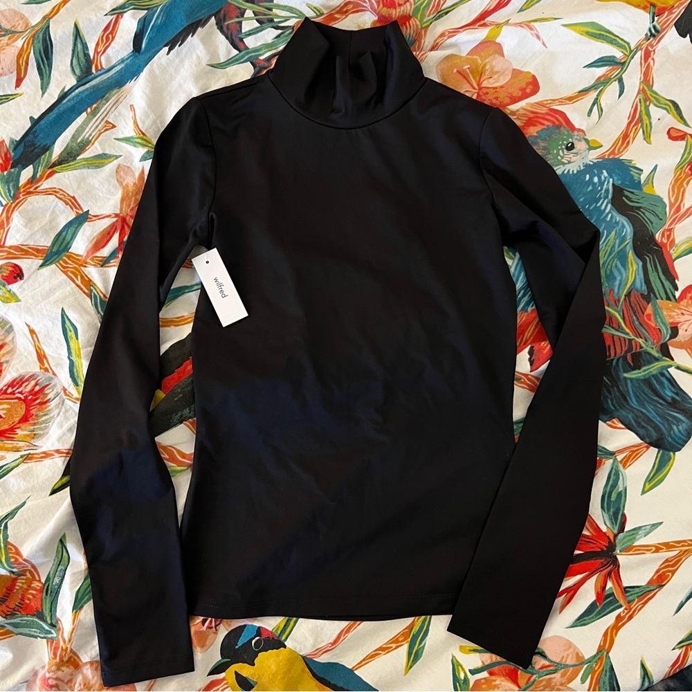 Aritzia Wilfred cheval turtleneck xxs